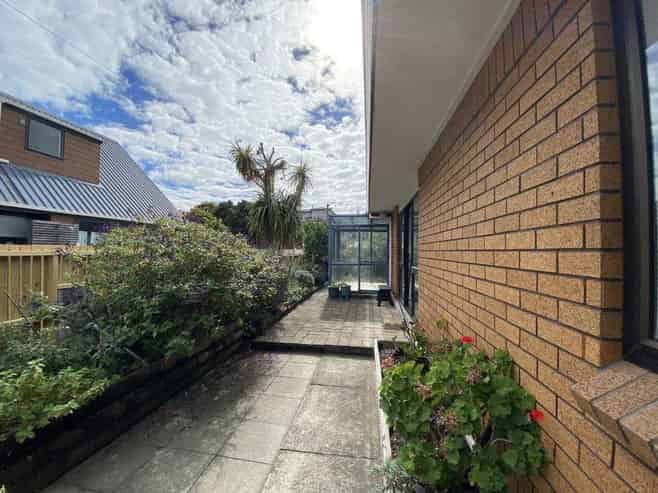 182 Valley Road, Mount Maunganui