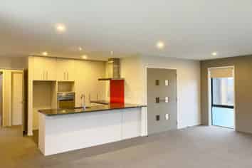 16 Rich Tce, Wigram