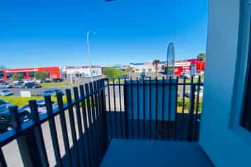  Step into a freshly renovated workspace Henderson