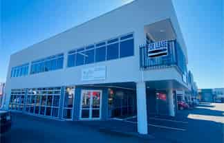  Step into a freshly renovated workspace Henderson