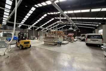 Versatile East Tamaki Industrial Facility | 1,635
