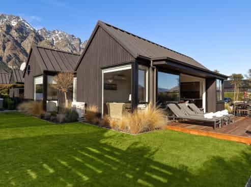 6 Fife Court, Jacks Point