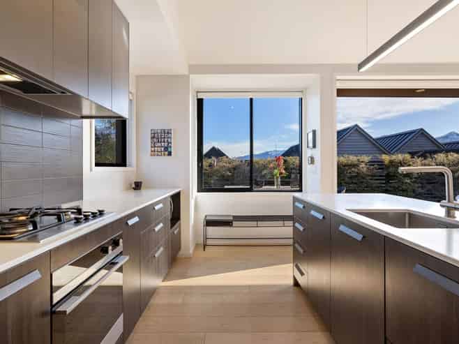 6 Fife Court, Jacks Point