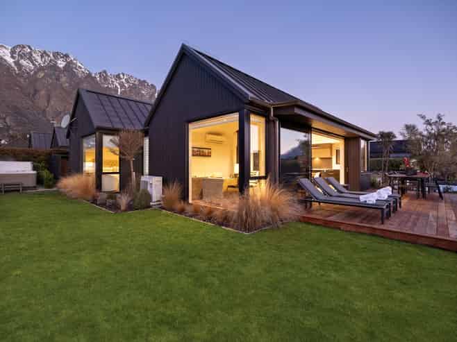 6 Fife Court, Jacks Point