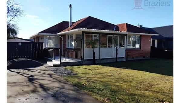 338 Memorial Avenue, Burnside