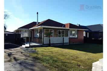 338 Memorial Avenue, Burnside