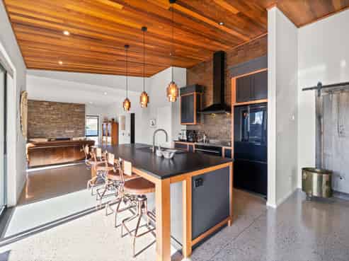 37 Lookout Drive, Alexandra