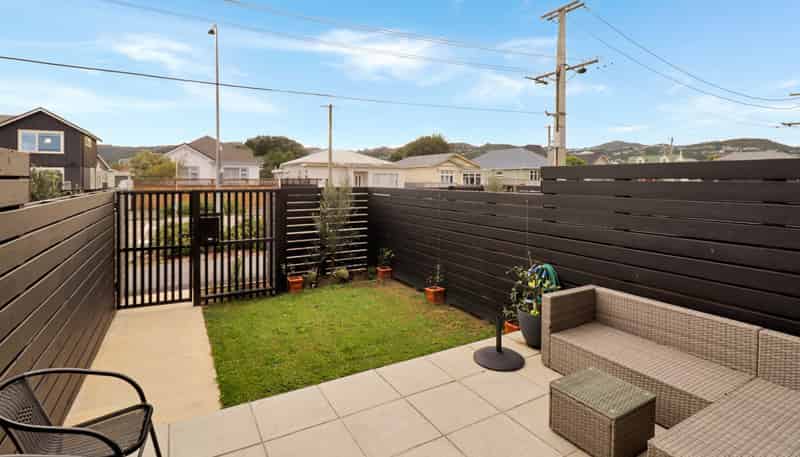 C/10 Tory Street, Petone