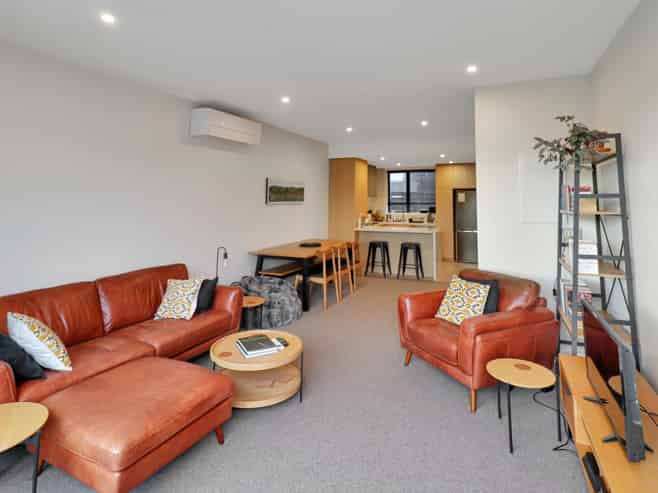 C/10 Tory Street, Petone