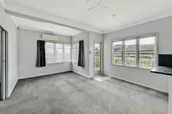 321a Botanical Road, West End