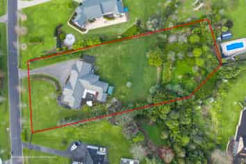 14 Aunceston Rise, Alfriston