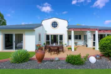 41 Sunny Crescent, Huapai