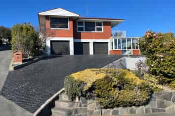 8 Michael Avenue, Mount Pleasant