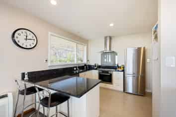 8 Michael Avenue, Mount Pleasant