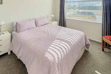 77 Mary Ellen Street, Pegasus