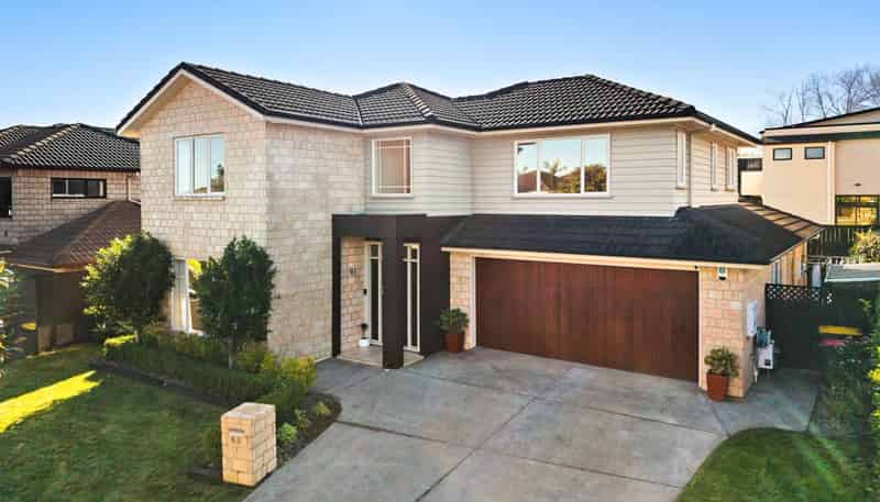 42 Coachman Drive, Flat Bush