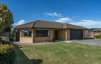 6 Peel Close, Rolleston