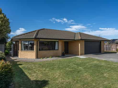 6 Peel Close, Rolleston