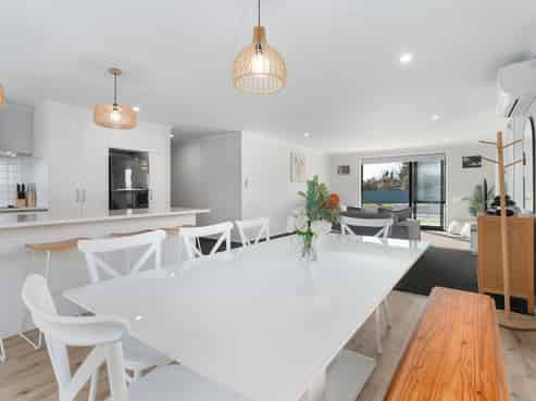 14 Syrah Lane, Martinborough