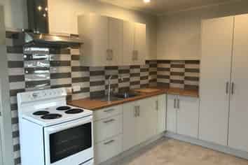 24 Beckford Road, Saint Martins