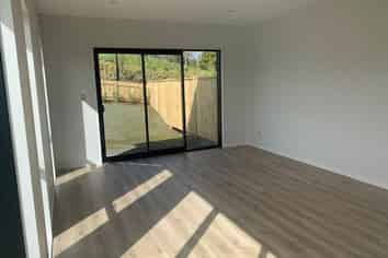 1 Maka Terrace, Silverdale
