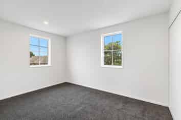 2/8 Shearer Avenue, Papanui