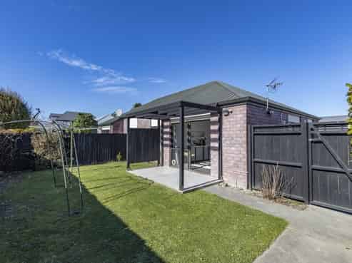 1/88 Barbour Street, Waltham