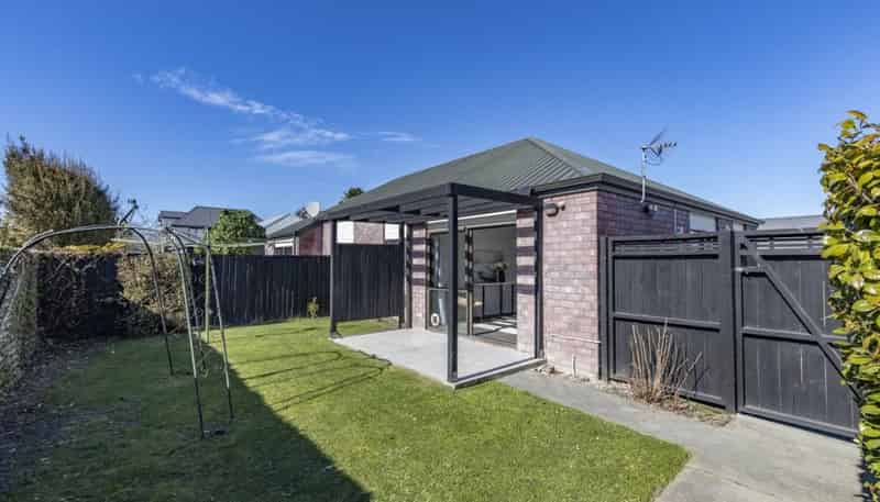 1/88 Barbour Street, Waltham