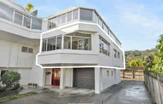 6/2 Vale Road, Riverside