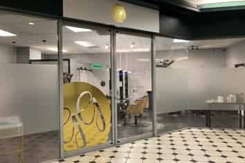 Retail Shop, Queens Drive   (central City Arcade) 