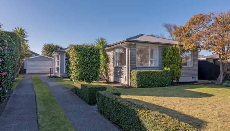 5 Helmsdale Street, Burwood