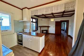 1016 Tomoana Road, Mahora