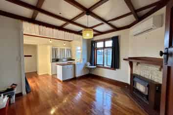 1016 Tomoana Road, Mahora