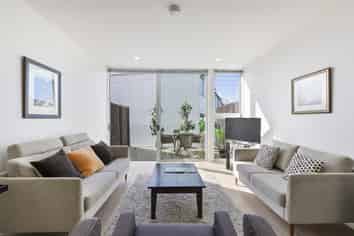 20J Fisher Point Drive, Freemans Bay
