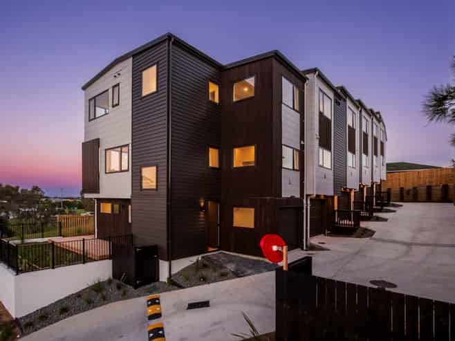 109B-E Archers Road, Hillcrest