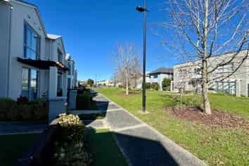 35 Hollowout Street, Takanini