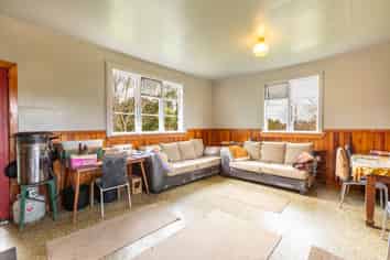 992 Top Grass Road, Dannevirke