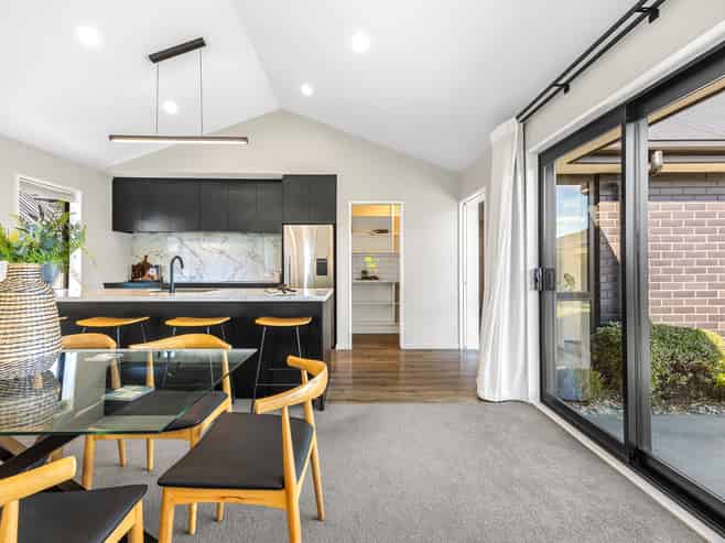16 St James Place, Rangiora