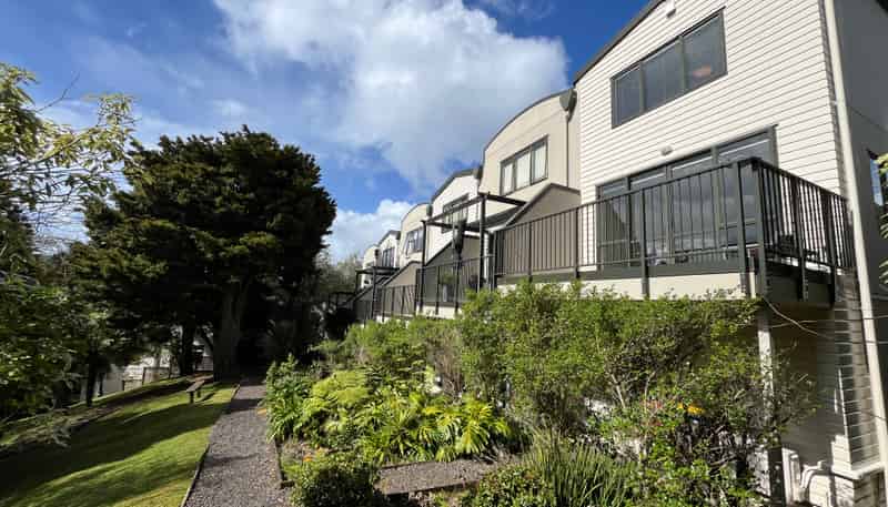 22/8 Flynn Street, Birkdale