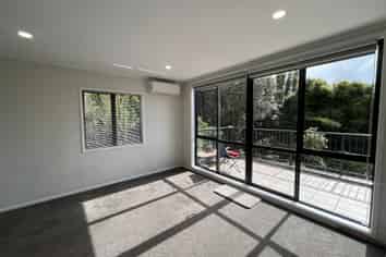 22/8 Flynn Street, Birkdale