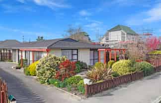 50 Queens Drive, Allenton