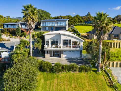16 Island View Lane, Langs Beach