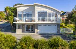 16 Island View Lane, Langs Beach
