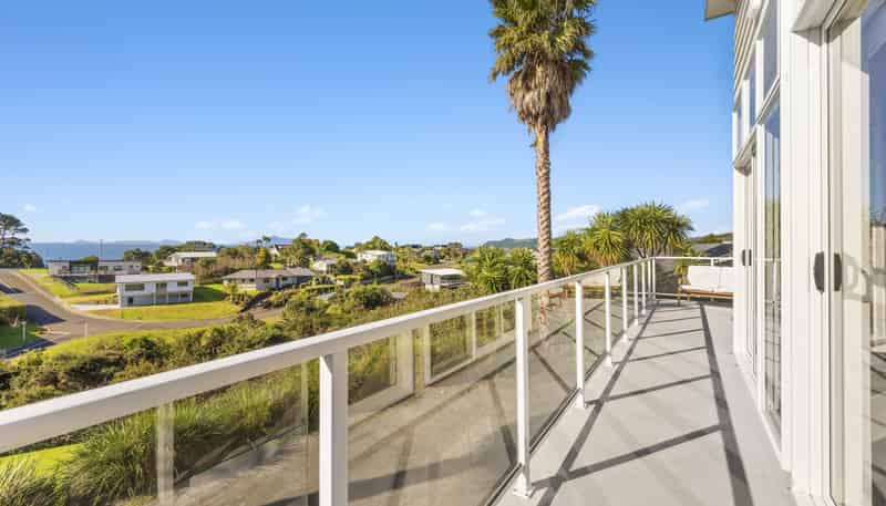 16 Island View Lane, Langs Beach