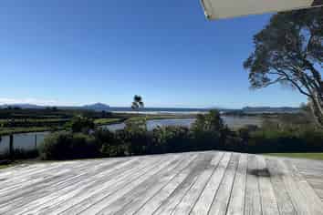 215 Cove Road, Waipu