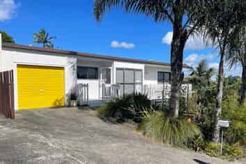 27B Raumati Crescent, Onerahi