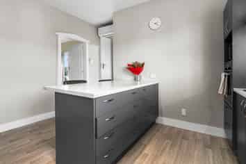 1/274 Main North Road, Redwood