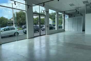 Fresh retail spot!