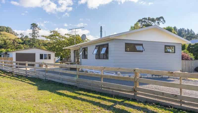 166 West Road, Masterton