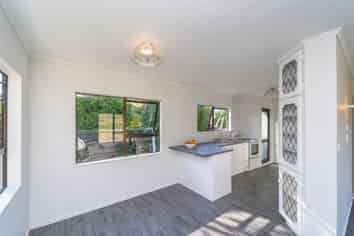 166 West Road, Masterton